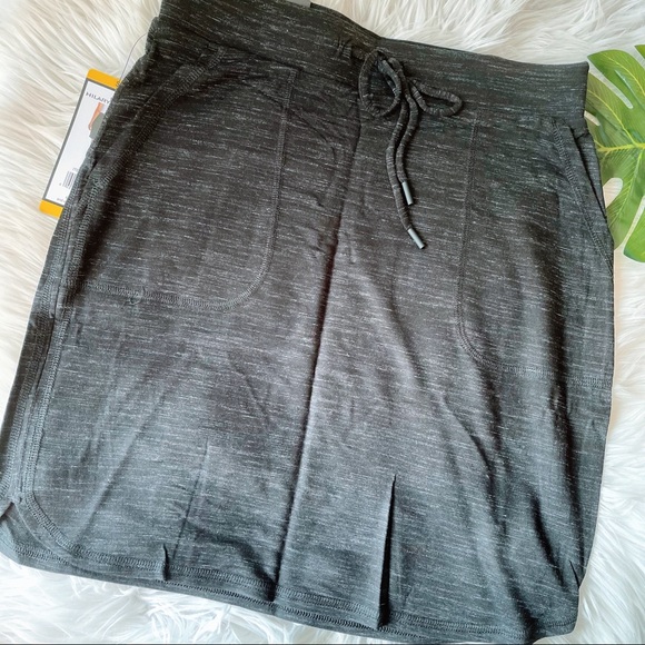 Hilary Radley Black Stretch Space Dye Skirt - Picture 6 of 9